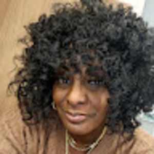 Meet your Posher, Tori lynn